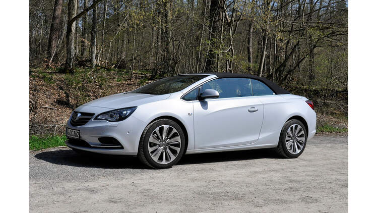 Opel Cascada Im Innenraumcheck Viel Astra Mit Premium Ambitionen Auto Motor Und Sport