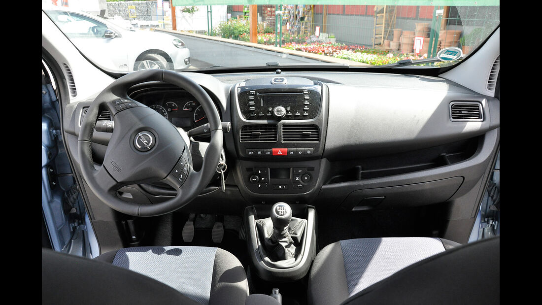 Opel Combo, Cockpit