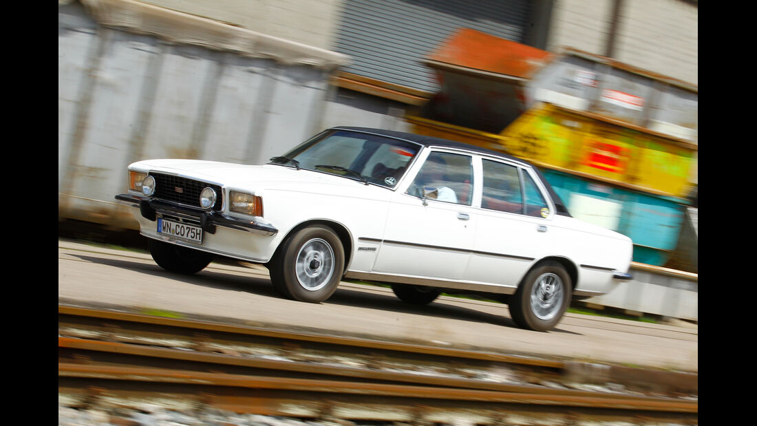 Opel Commodore B, Seitenansicht