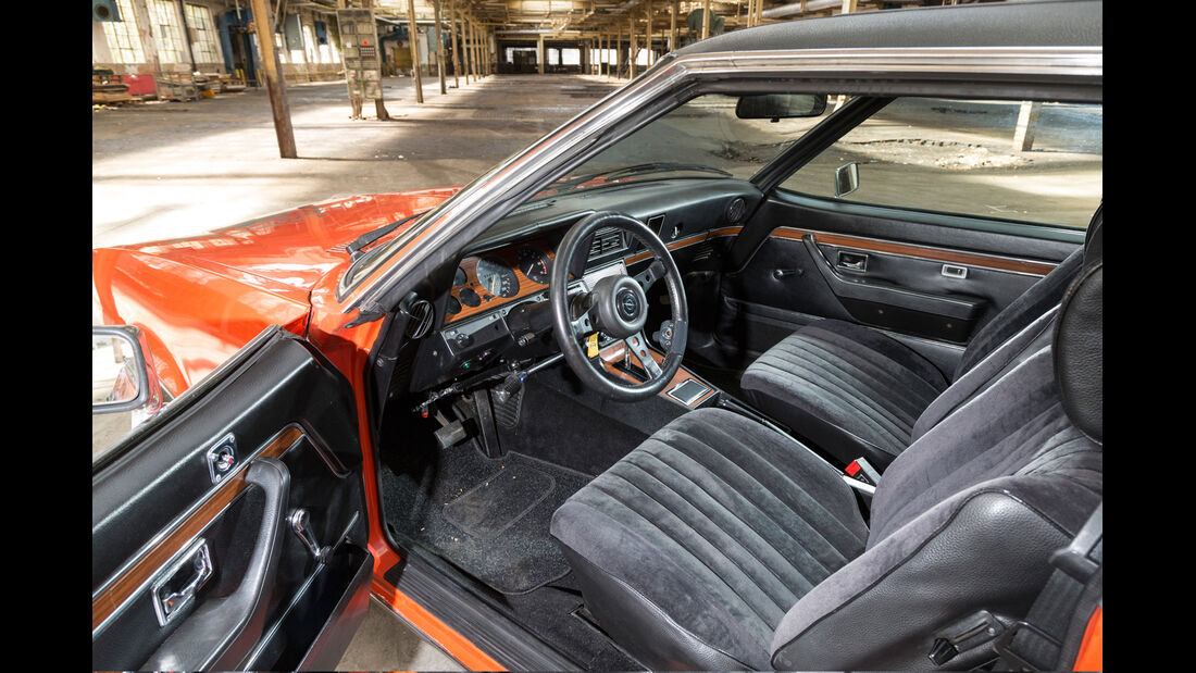 Opel Commodore GS/E, Cockpit