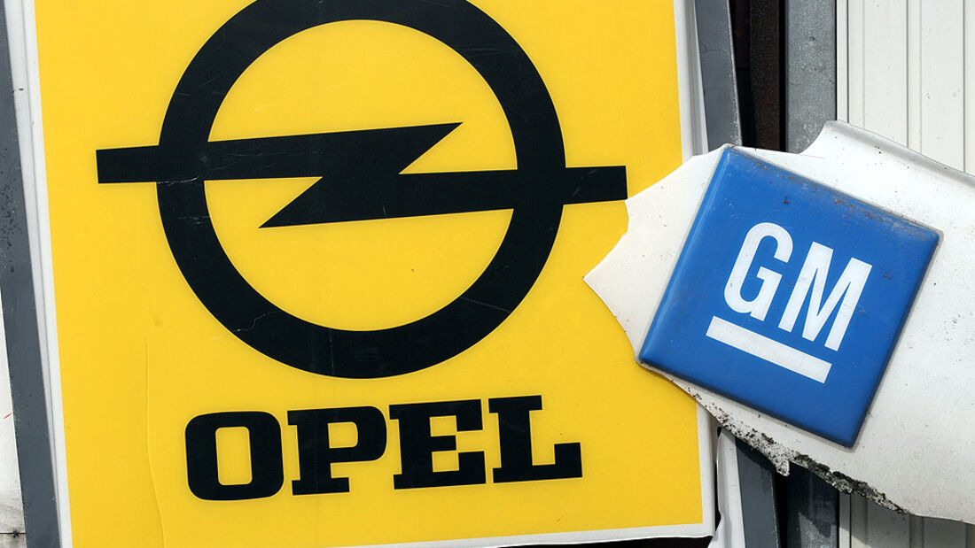 Opel GM Logo