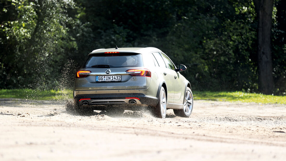 Opel Insignia Country Tourer