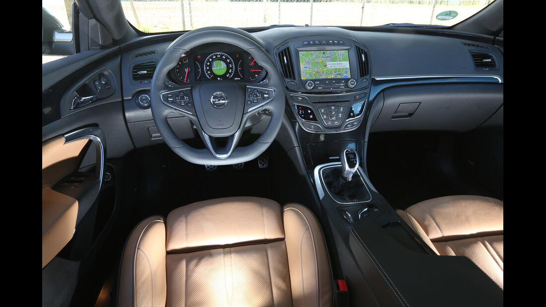 Opel Insignia Country Tourer, Cockpit
