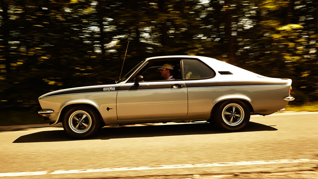 Opel Manta A, Seitenansicht