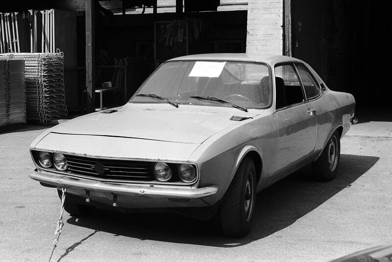 Opel Manta A als Versuchsfahrzeug für Porsche 924 (1973)