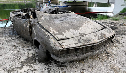 Opel Manta Wasserleiche