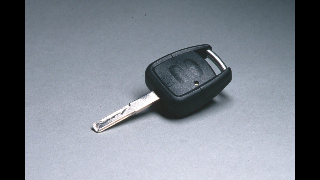 Opel Omega B, 1998, Schlüssel