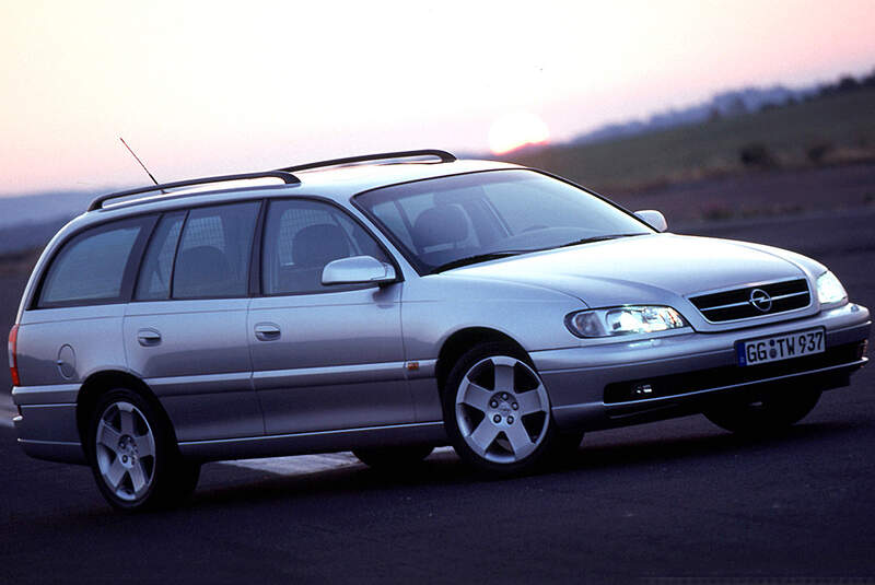 Opel Omega Caravan, 