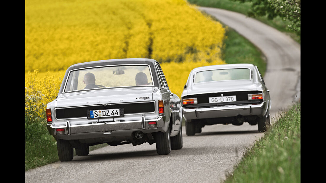 Opel Rekord Sprint, Ford 17M RS, Heckansicht