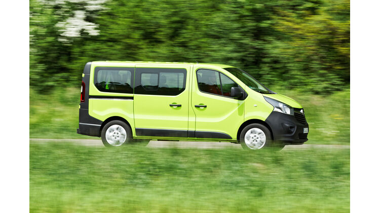 Opel Vivaro Combi 1 6 Cdti Biturbo Im Test Auto Motor Und Sport