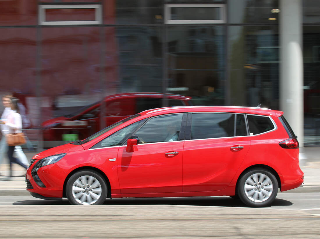Opel zafira family