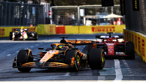 Oscar Piastri - McLaren - Formel 1 - GP Aserbaidschan - Baku - 15. September 2024