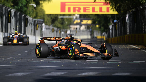 Oscar Piastri - McLaren - Formel 1 - GP Aserbaidschan - Baku - 15. September 2024