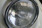Osram LED Retrofit (2023) von außen im Scheinwerfer eines VW Käfer