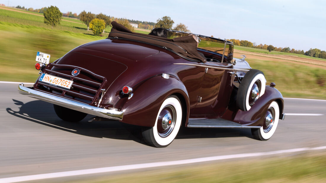 Packard 120 Convertible, Heckansicht