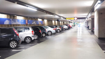 Parken Parkhaus Parkplatz