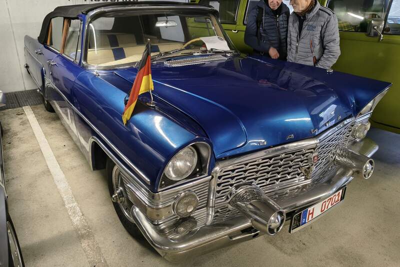 Parkhaus auf der Bremen Classic Motorshow
