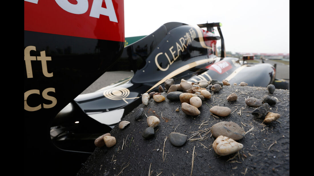 Pastor Maldonado - GP China - Crashs 2014