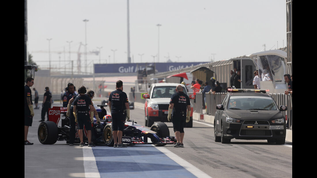 Pastor Maldonado - Lotus - Formel 1 - Test - Bahrain - 27. Februar 2014 