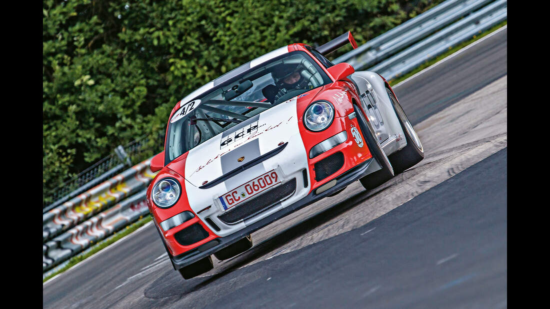sport autoPerfektionstraining 2015 auf der Nordschleife AUTO MOTOR