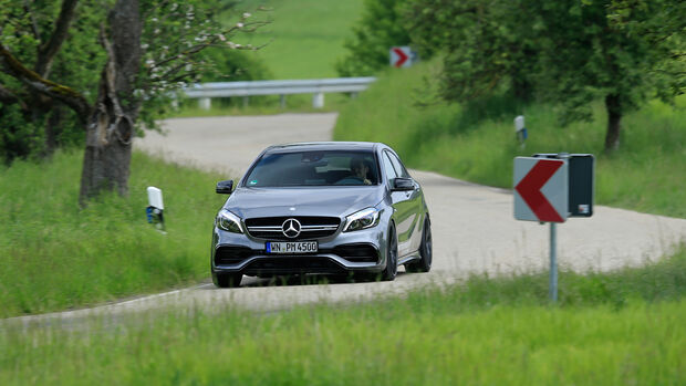 Performmaster-Mercedes-AMG A 45, Frontansicht