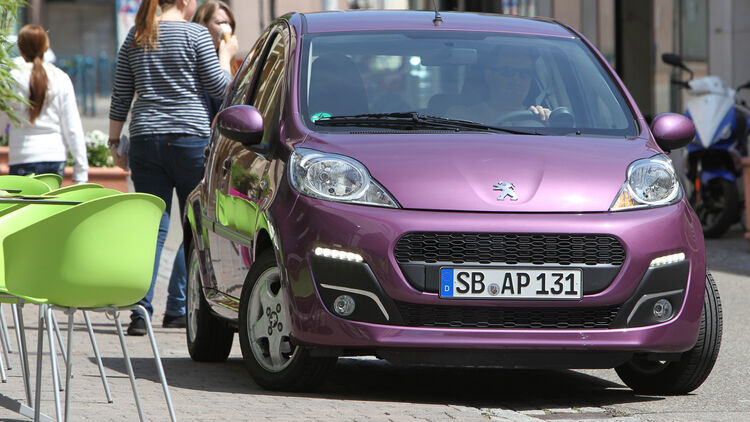 Peugeot 107 1 0 Im Fahrbericht Kleinwagen Im Zweiten