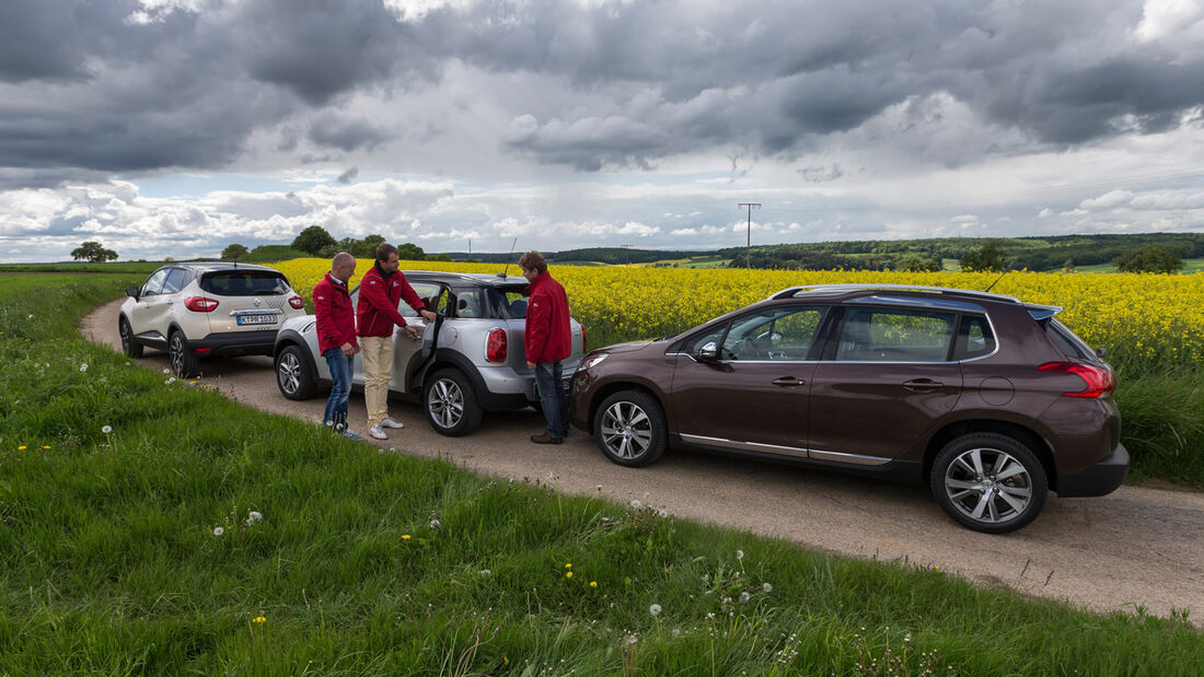 Peugeot 2008 120 VTi, Renault Captur TCe 120, Mini Cooper Countryman