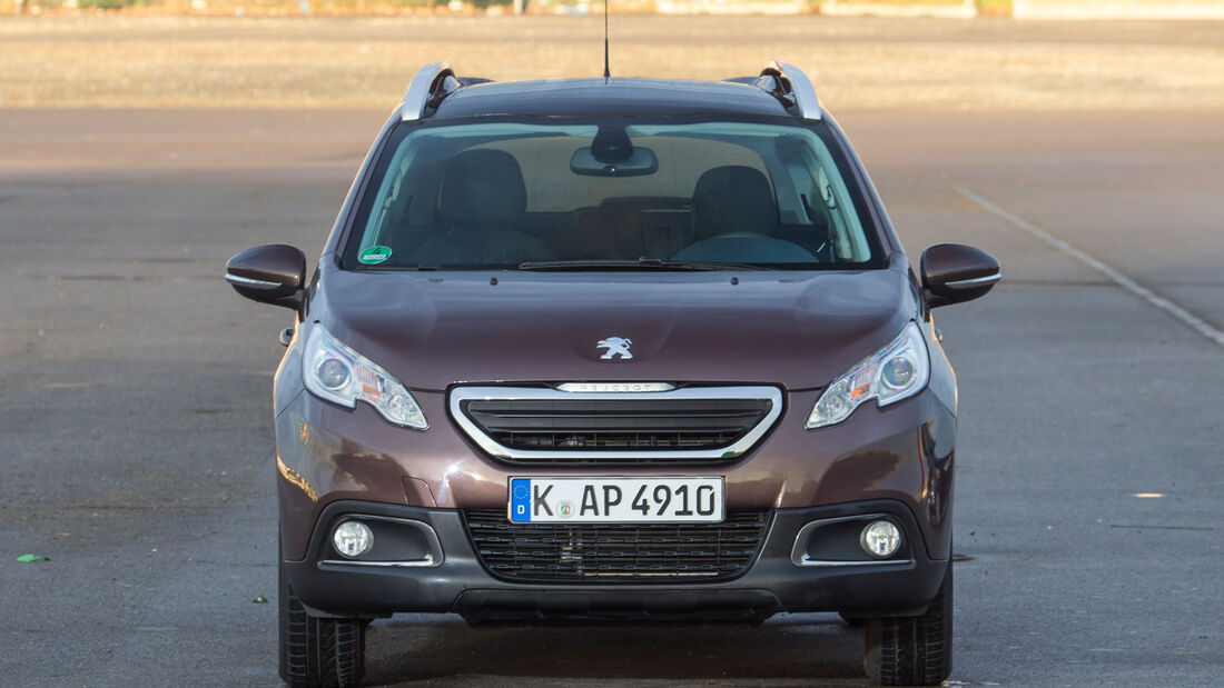 Peugeot 2008 82 VTi Active, Frontansicht