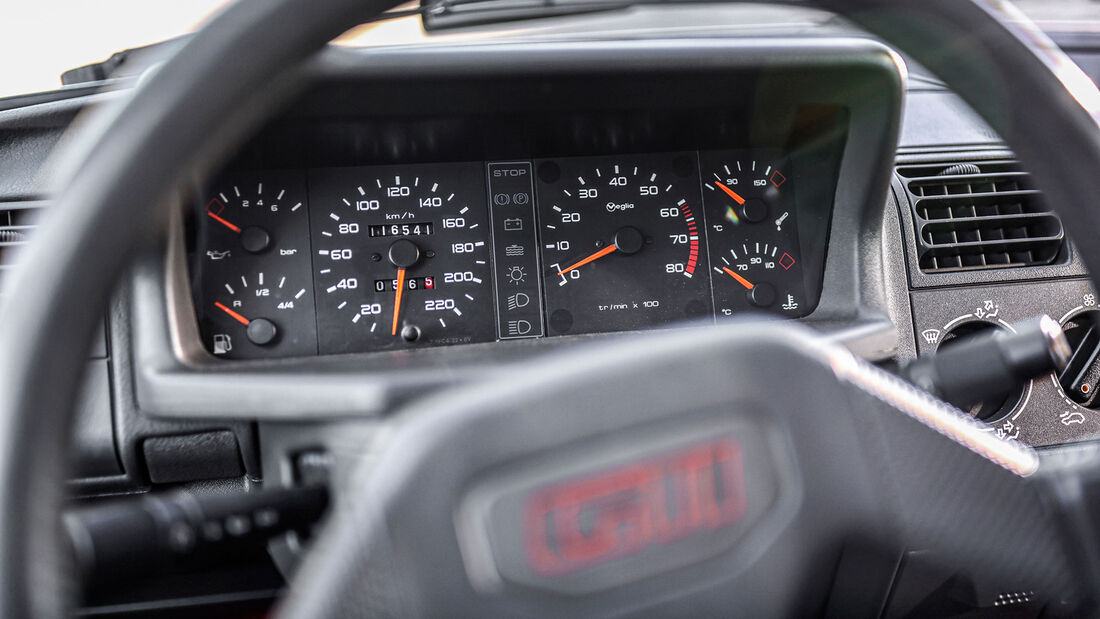 Peugeot 205 GTI 1.9, ams 0321 Test 