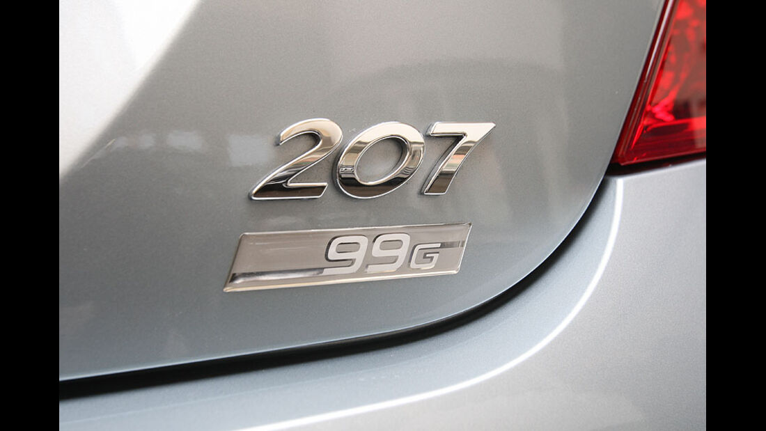 Peugeot 207 99g, Seat Ibiza 1.4 TDI