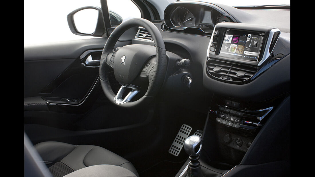 Peugeot 208 Front, Cockpit