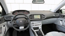 Peugeot 308 Blue HDi 120, Cockpit