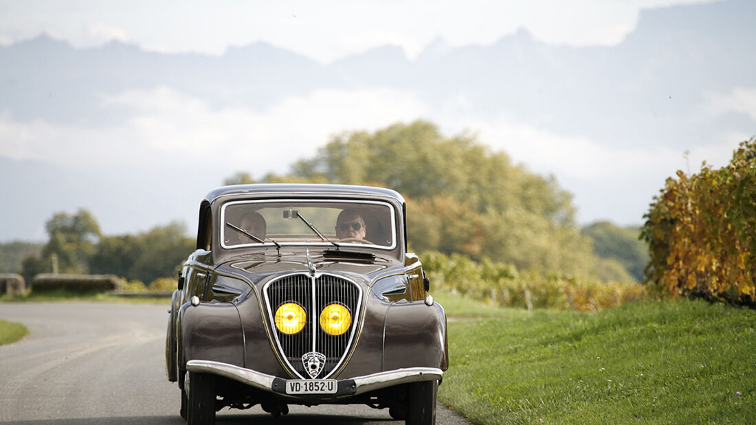 Peugeot 402 "Eclipse"
