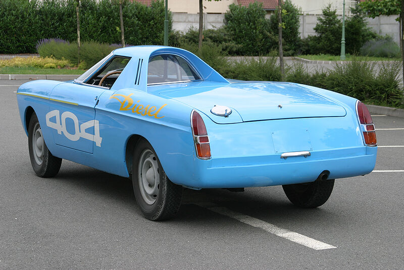 Peugeot 404 Diesel Record