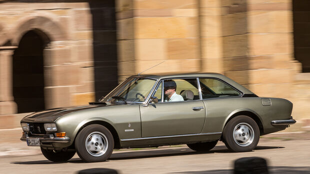 Peugeot 504 Coupé, Seitenansicht