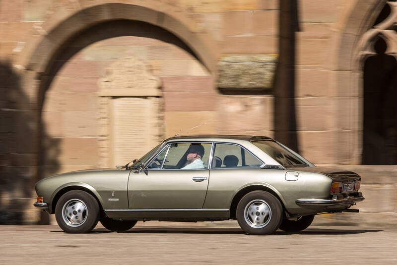 Peugeot 504 Coupé, Seitenansicht