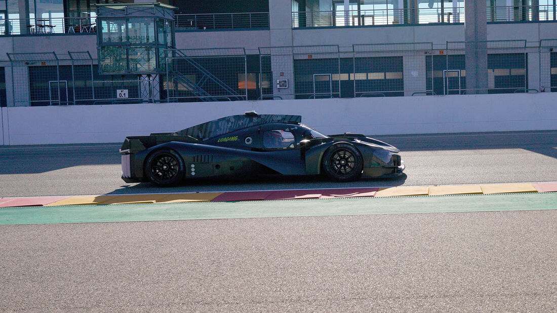 Peugeot 9X8 - Hypercar - Le Mans - Erste Testfahrten 2022