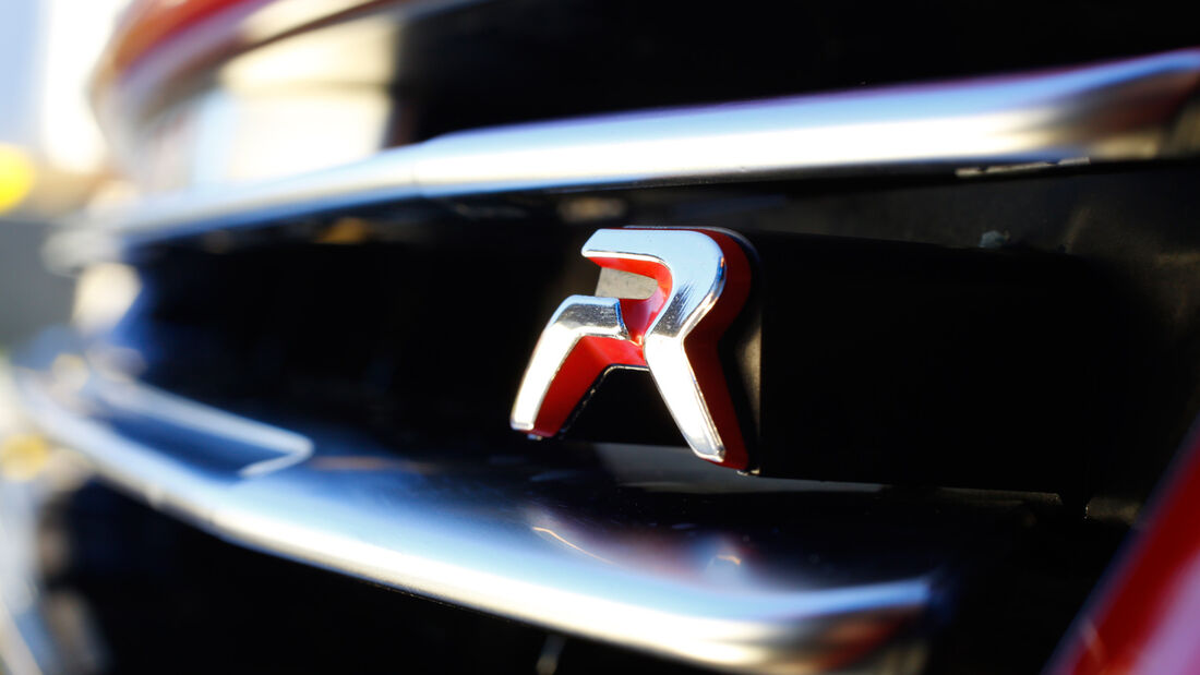 Peugeot RCZ R, Emblem, Typenbezeichnung