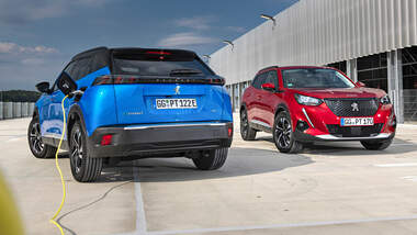 Peugeot e-2008, Peugeot 2008 PureTech 130, Exterieur