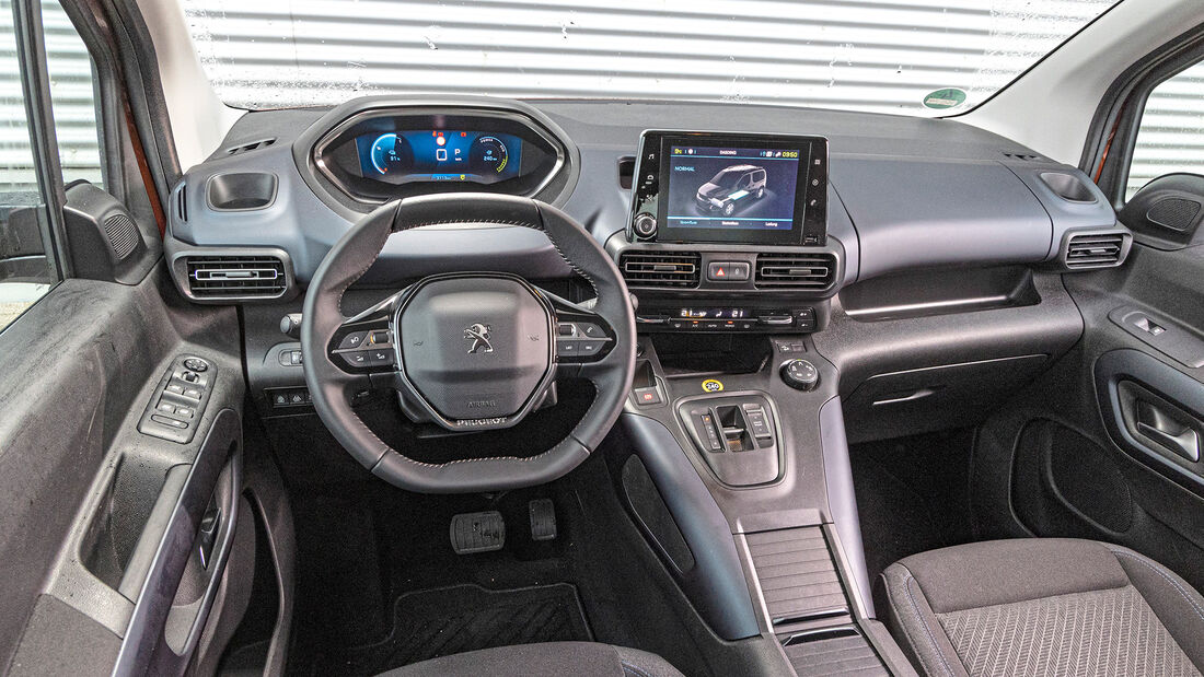 Peugeot e-Rifter, Infotainment