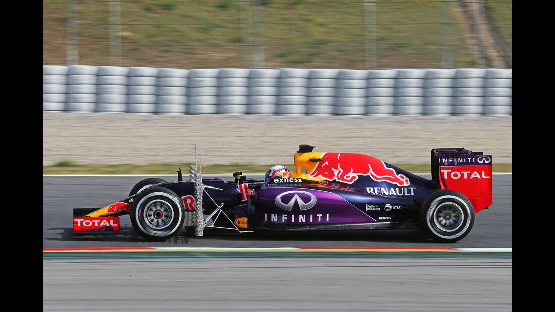 Pierre Gasly - Red Bull - Formel 1-Test - Barcelona - 13. Mai 2015