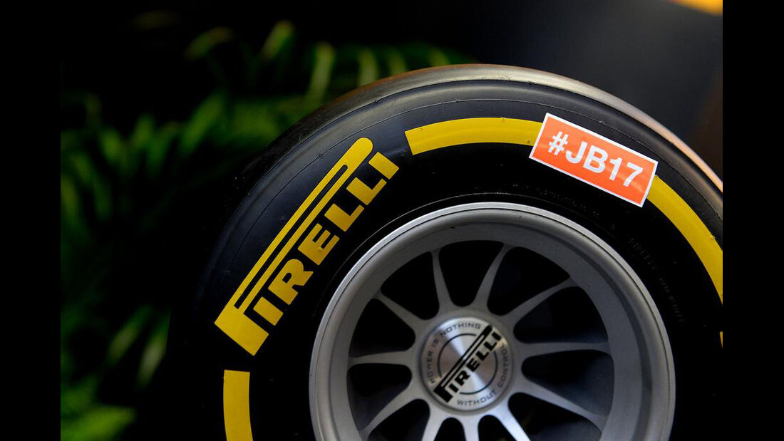 Pirelli - Jules Bianchi-Aufkleber - GP Ungarn 2015