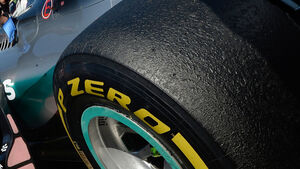 Pirelli-Reifen - Lewis Hamilton - 2015