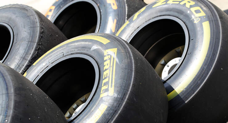 Pirelli-Reifen - Young Driver Test - Silverstone - 17. Juli 2013