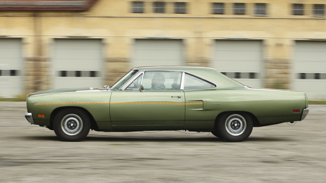 Plymouth Roadrunner 440, Seitenansicht