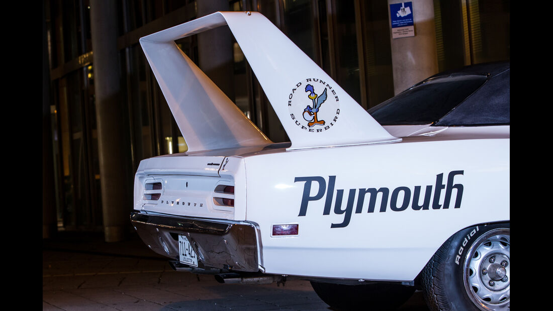 Plymouth Superbird, Heckflügel