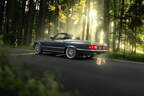Pogea Classic Restomod Mercedes R107