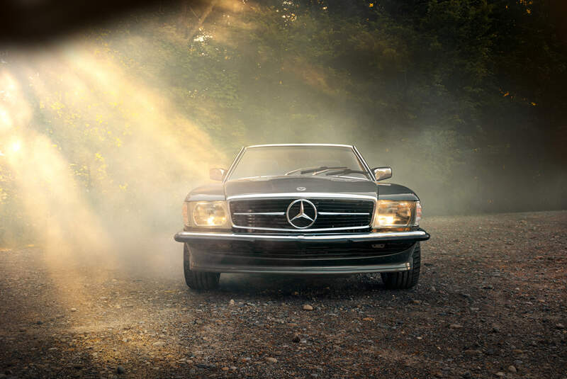 Pogea Classic Restomod Mercedes R107