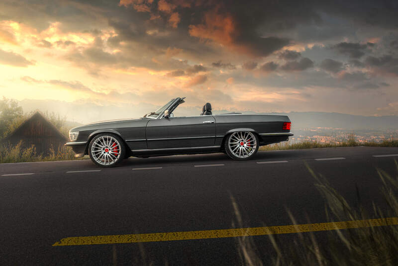 Pogea Classic Restomod Mercedes R107