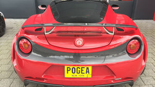 Pogea Racing Alfa Romeo 4C Centurion 1Plus